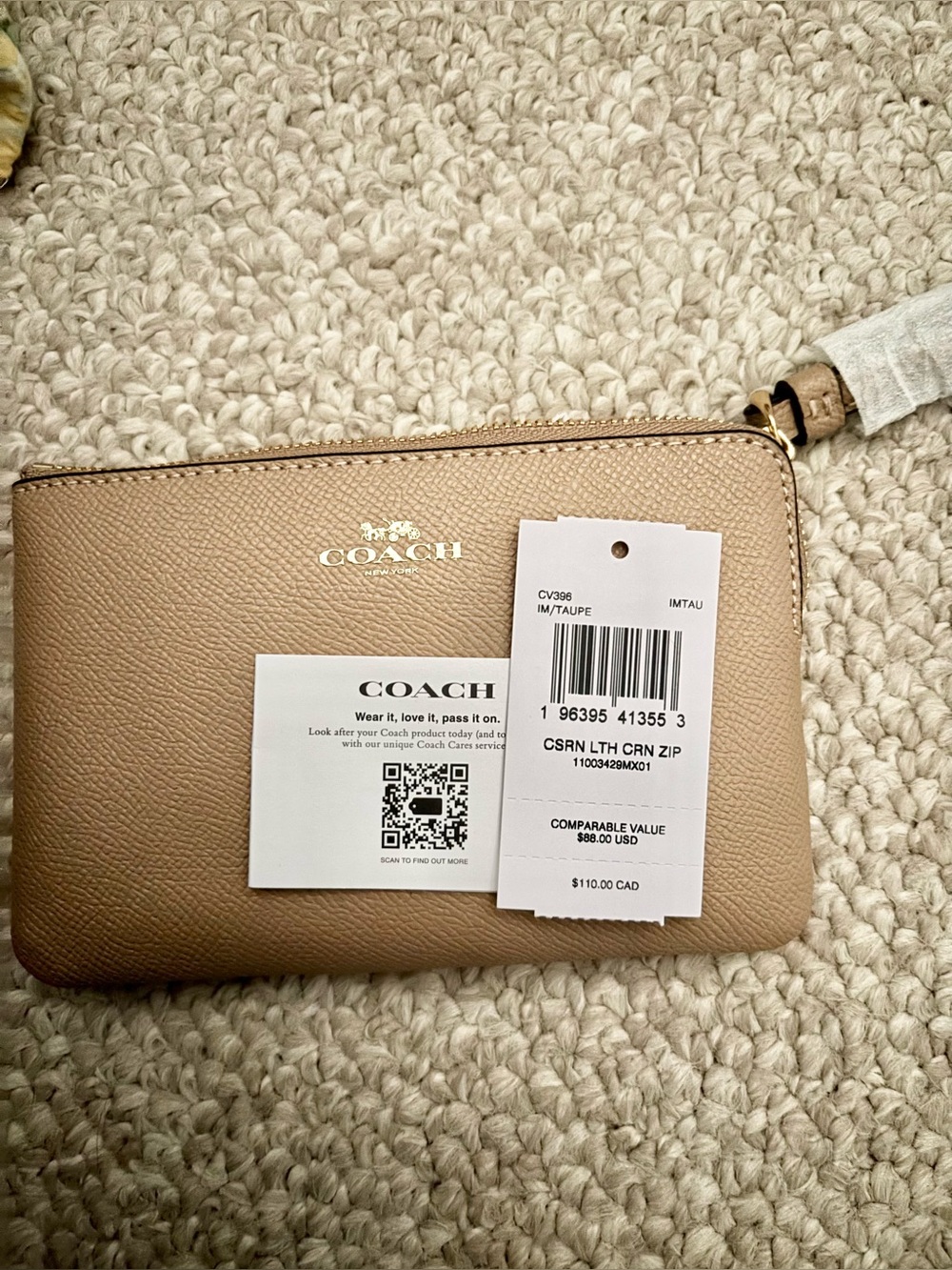 Coach Pebbled Corner Zip Wristlet in Taupe with Gold Hardware- NWT